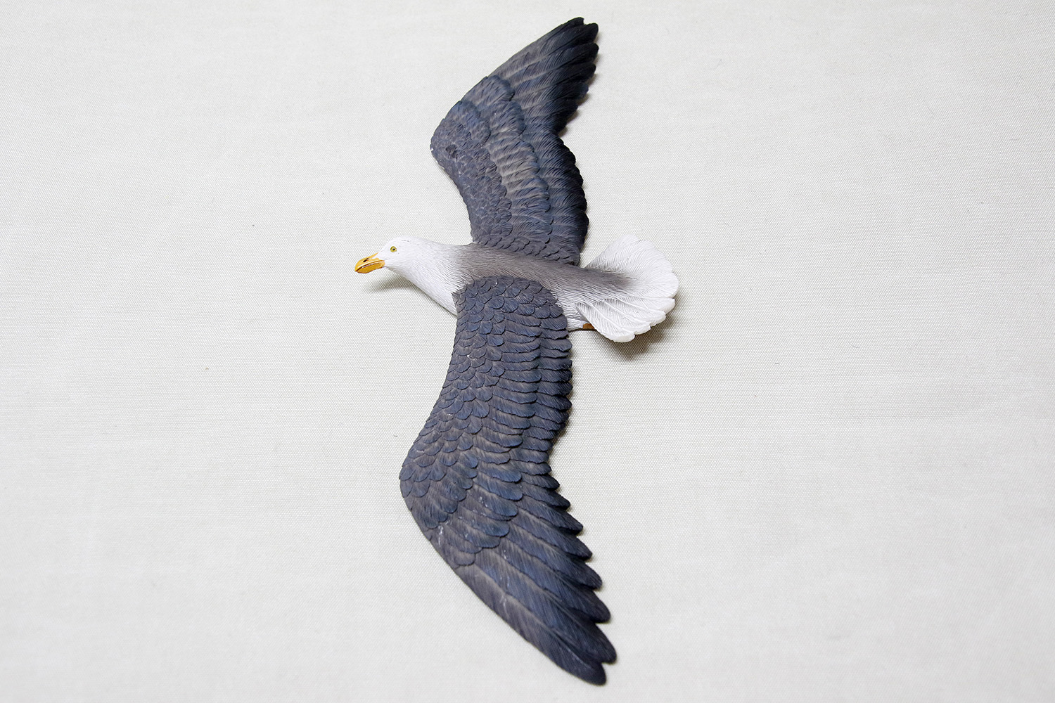 Wall gull Polystone 72