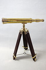 Tubular binoculars in brass with tripod stand 15x50