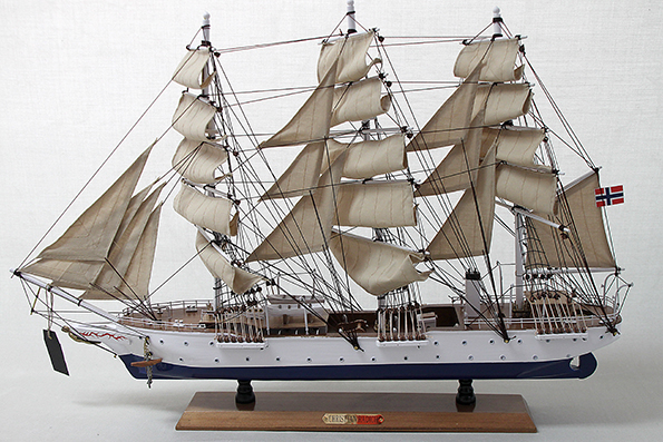 Fullriggare Christian Radich 73x48 cm
