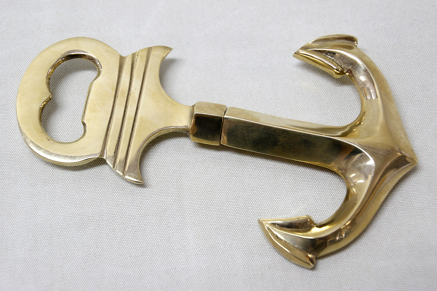 Beer and Wine Opener Anchor 15x10 cm