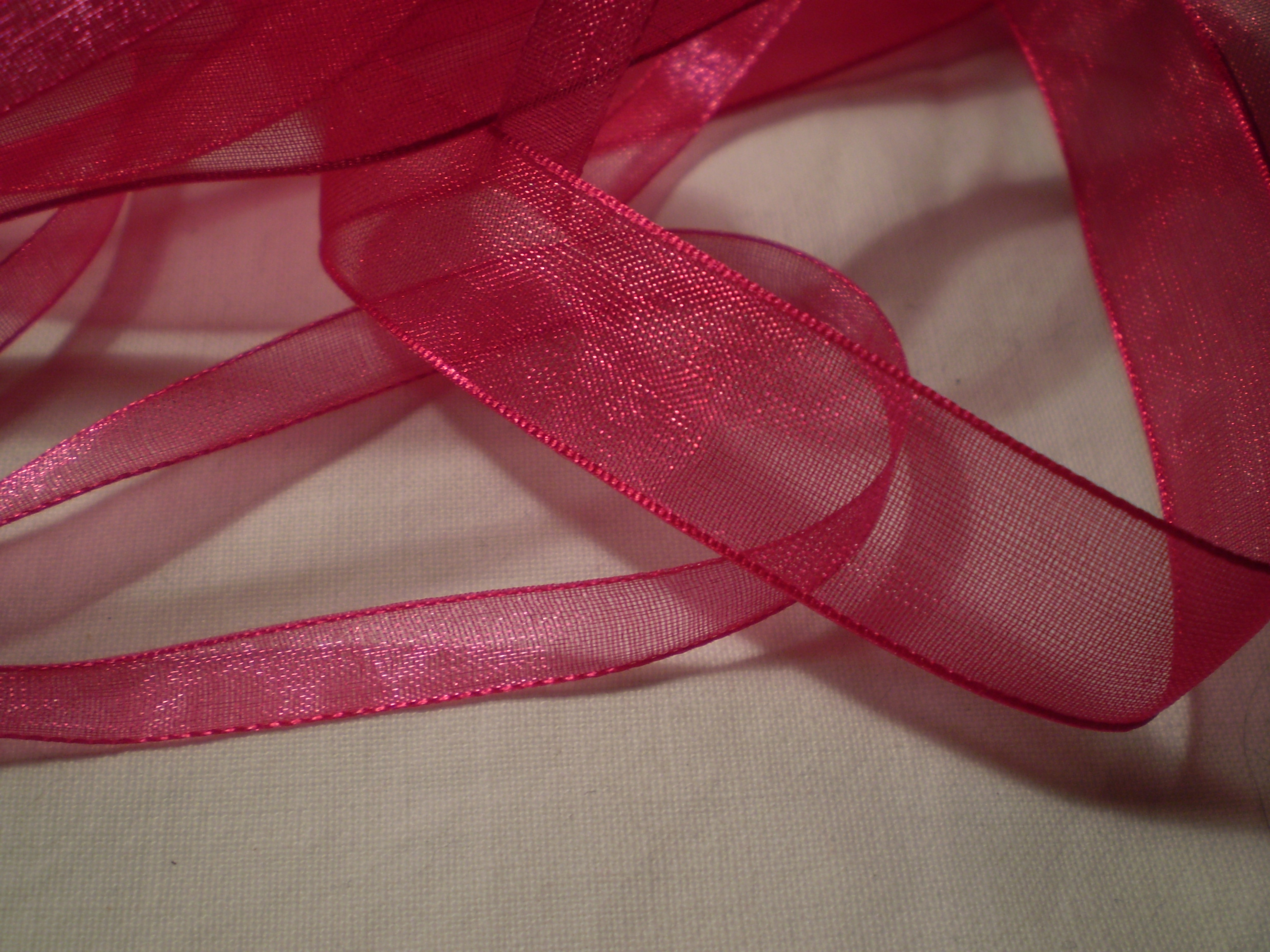 Organza 6mm -Cerise