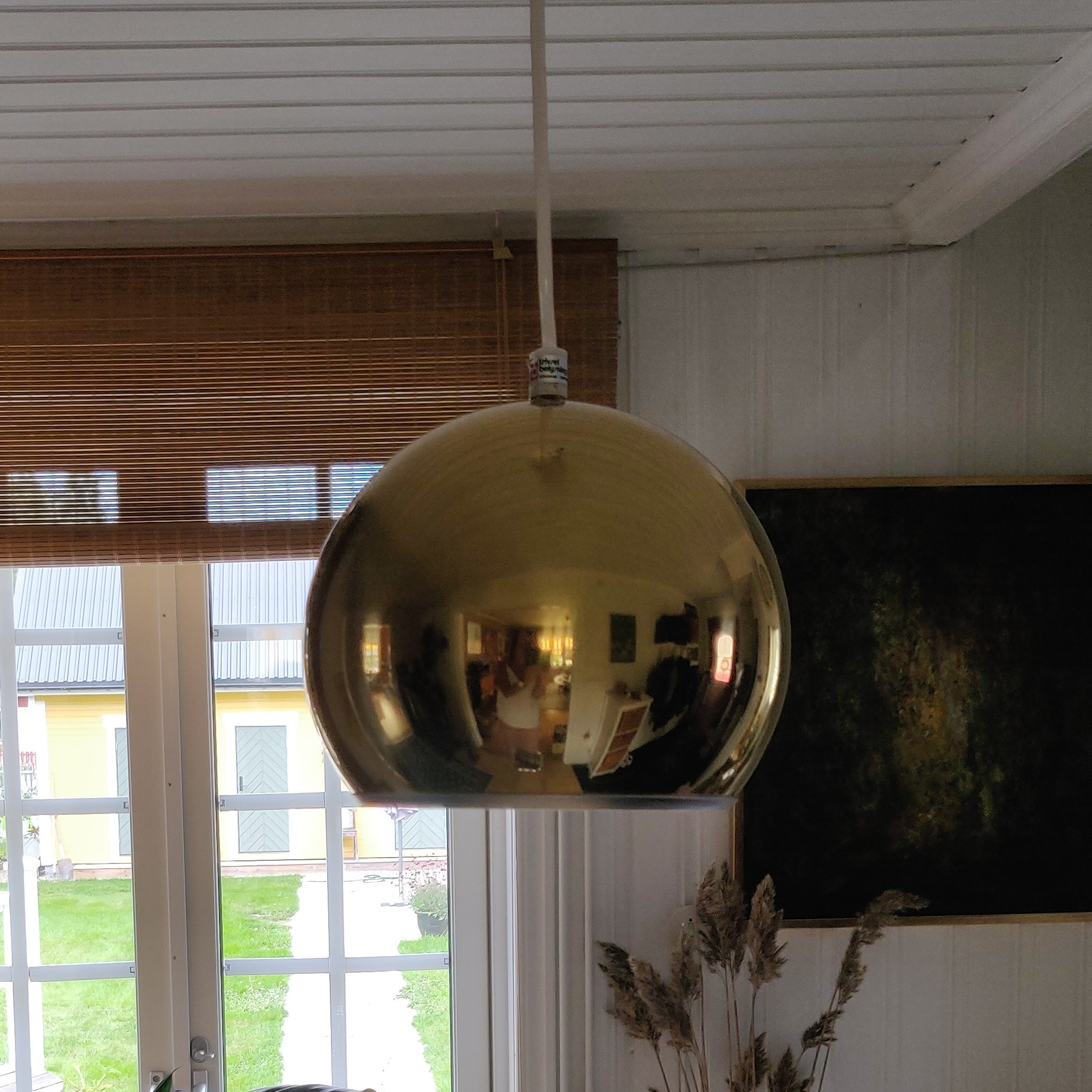 Klotlampa från Trivselbelysning