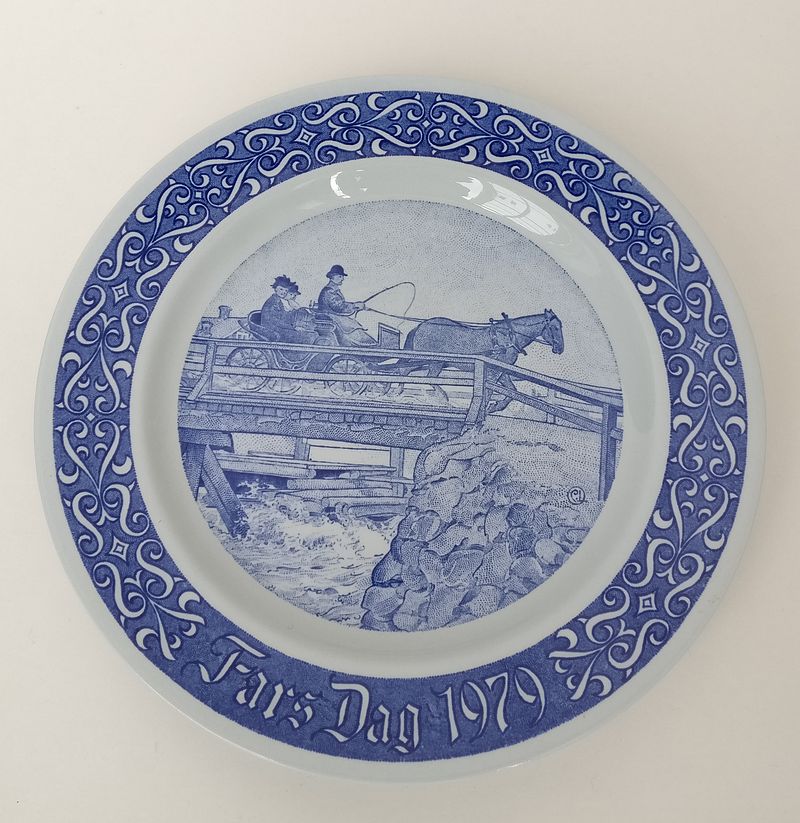 Fars Dagstallrik 1979 från Rörstrand 