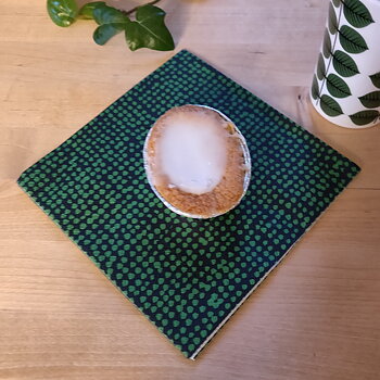 Orkanen grön servett från Marimekko