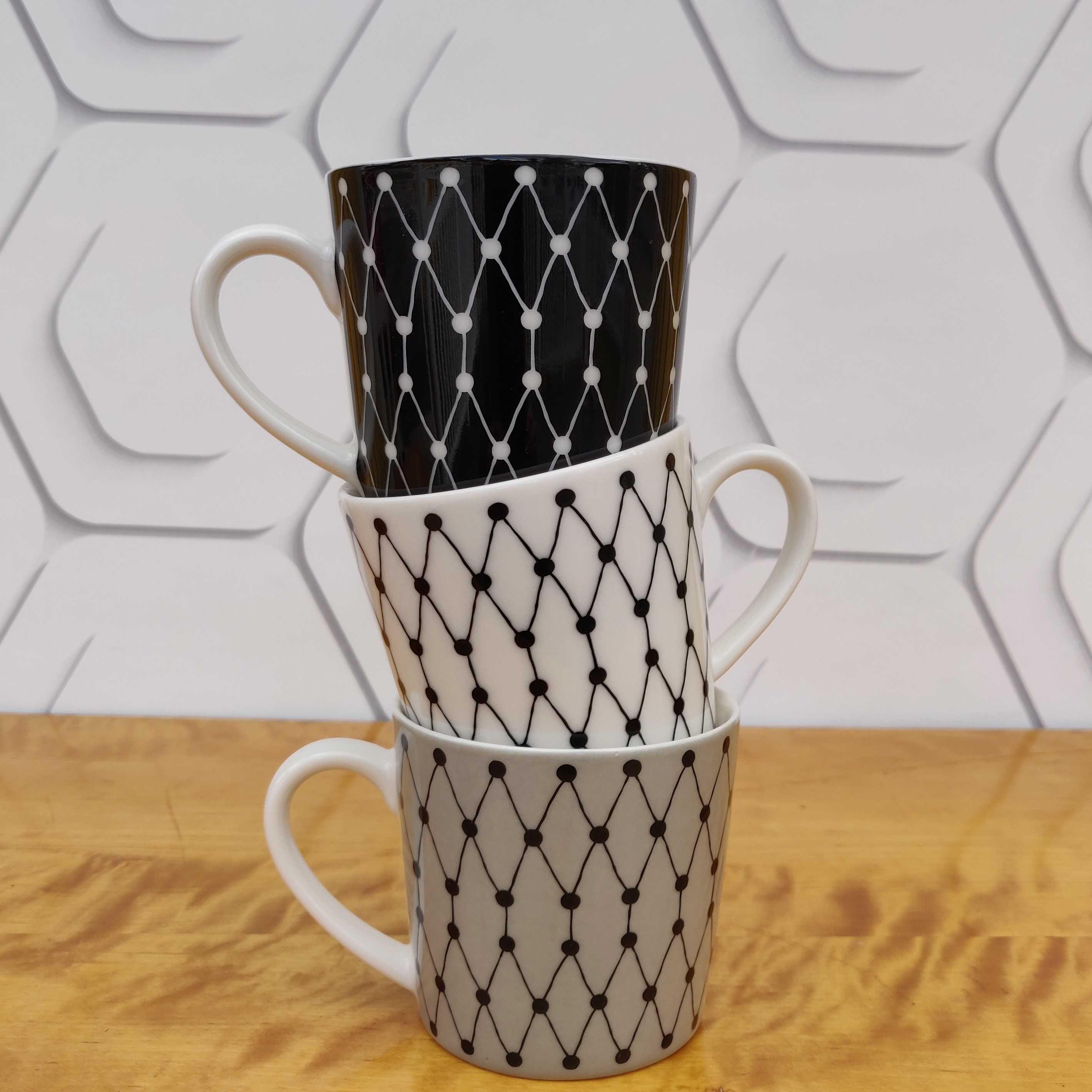 Net vit/svart mugg från Littlephant - 4