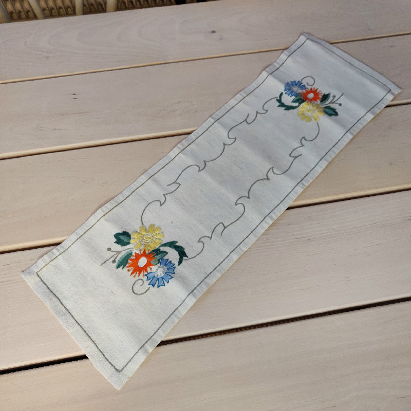 Broderad duk