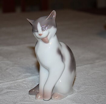 Katt figurin från Bing & Grøndahl 