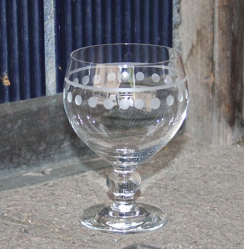 Sherryglas med etsad dekor från Boda 