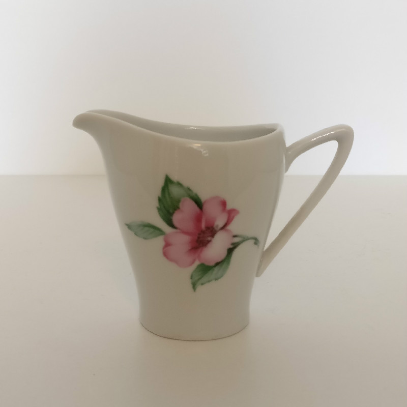 Gräddsnäcka med rosa blomdekor från Upsala Ekeby - Karlskrona
