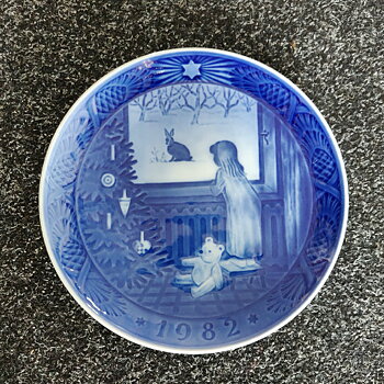 Jultallrik 1982 från Royal Copenhagen 