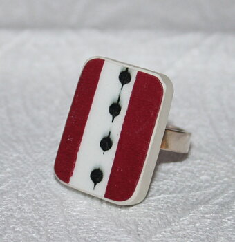  Ring av porslin från Kila Design 