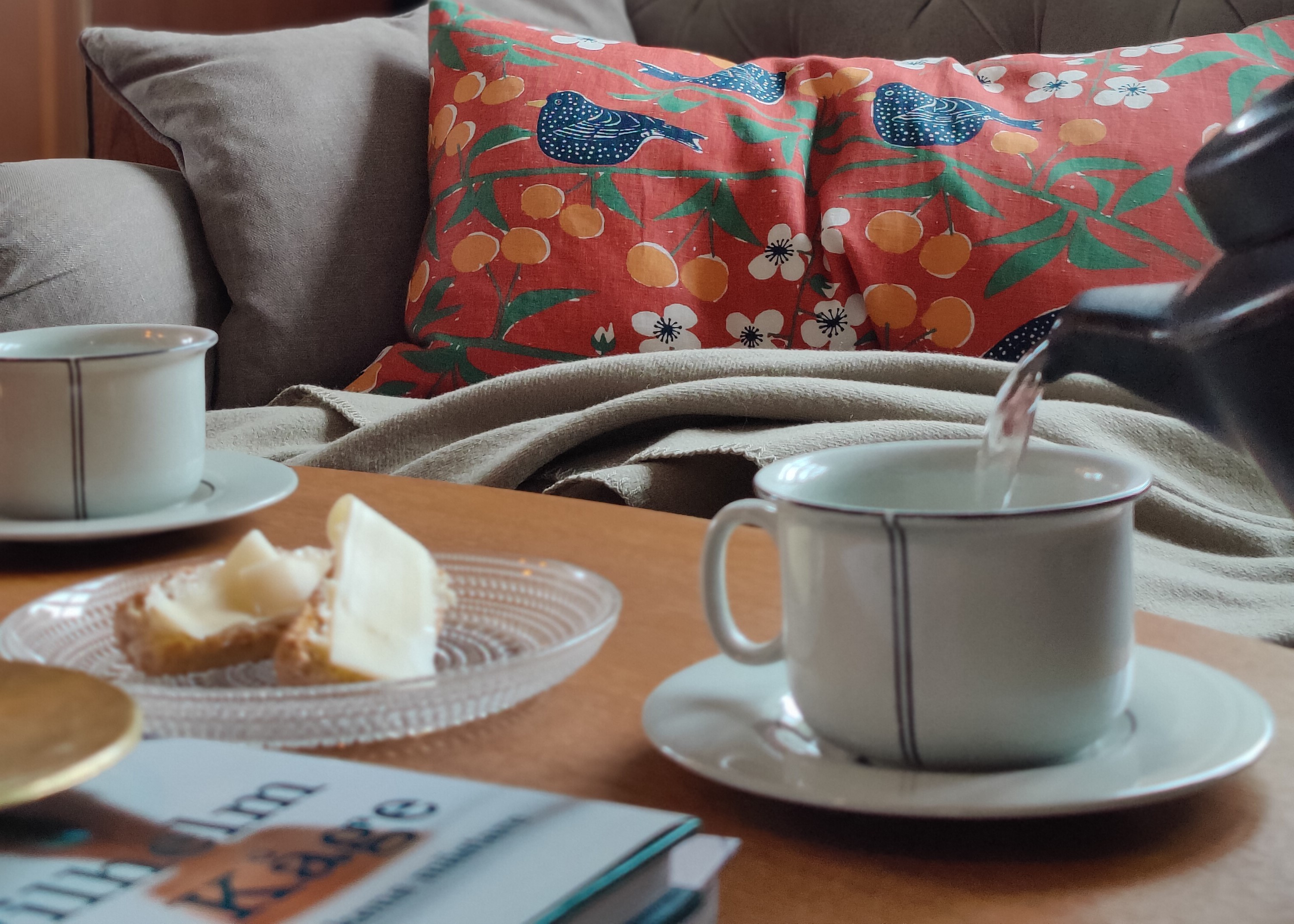 TEA-TIME  