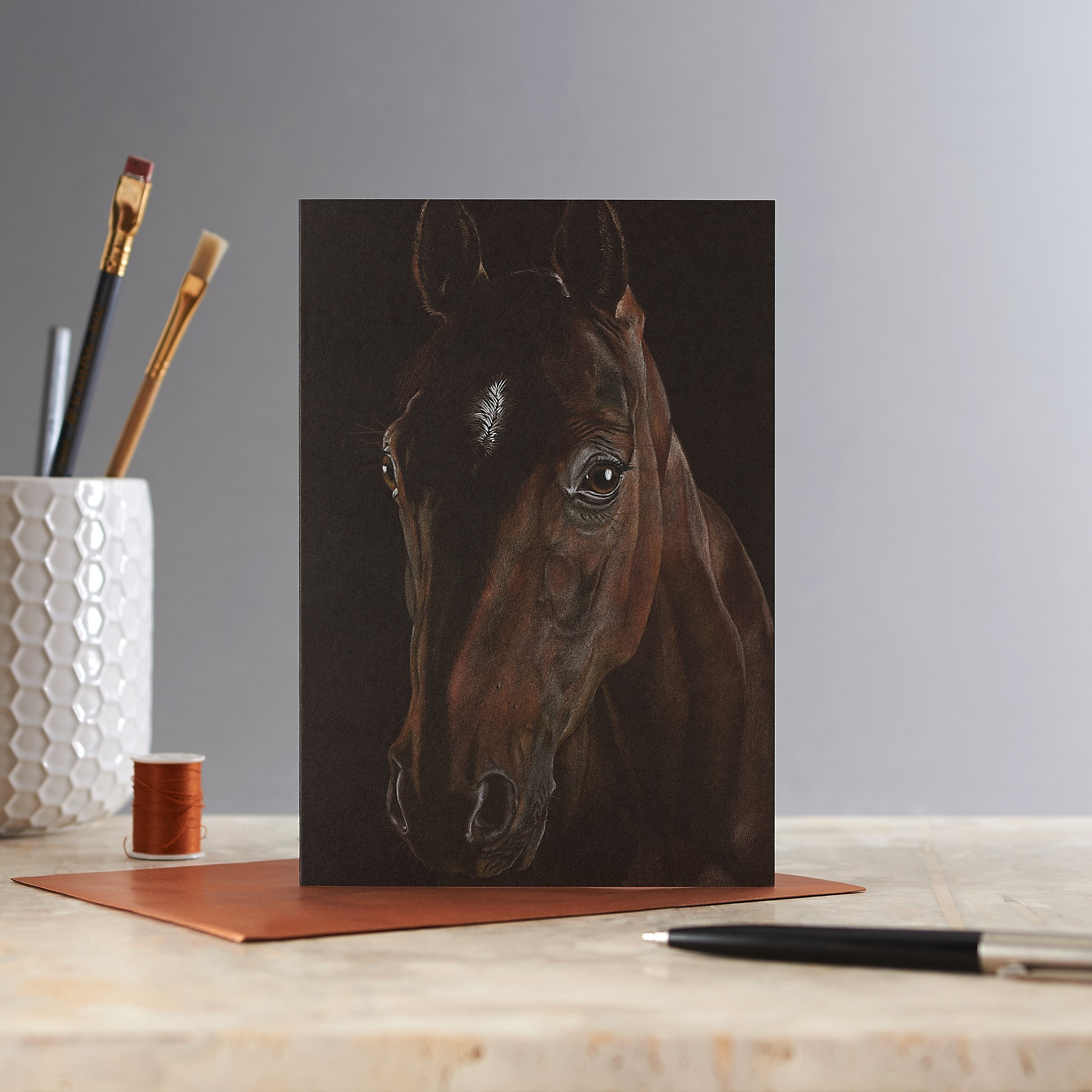 Kort Deckled Edge Art Hästmotiv The Chestnut