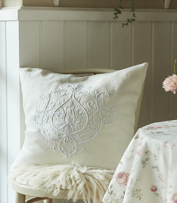 KUDDFODRAL AV LINNE - NATURVIT