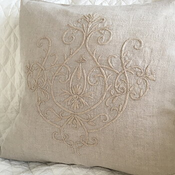 KUDDFODRAL AV LINNE - LIN