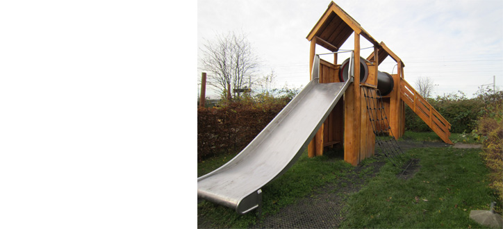 Stor lekutrustning i Robinia - 3