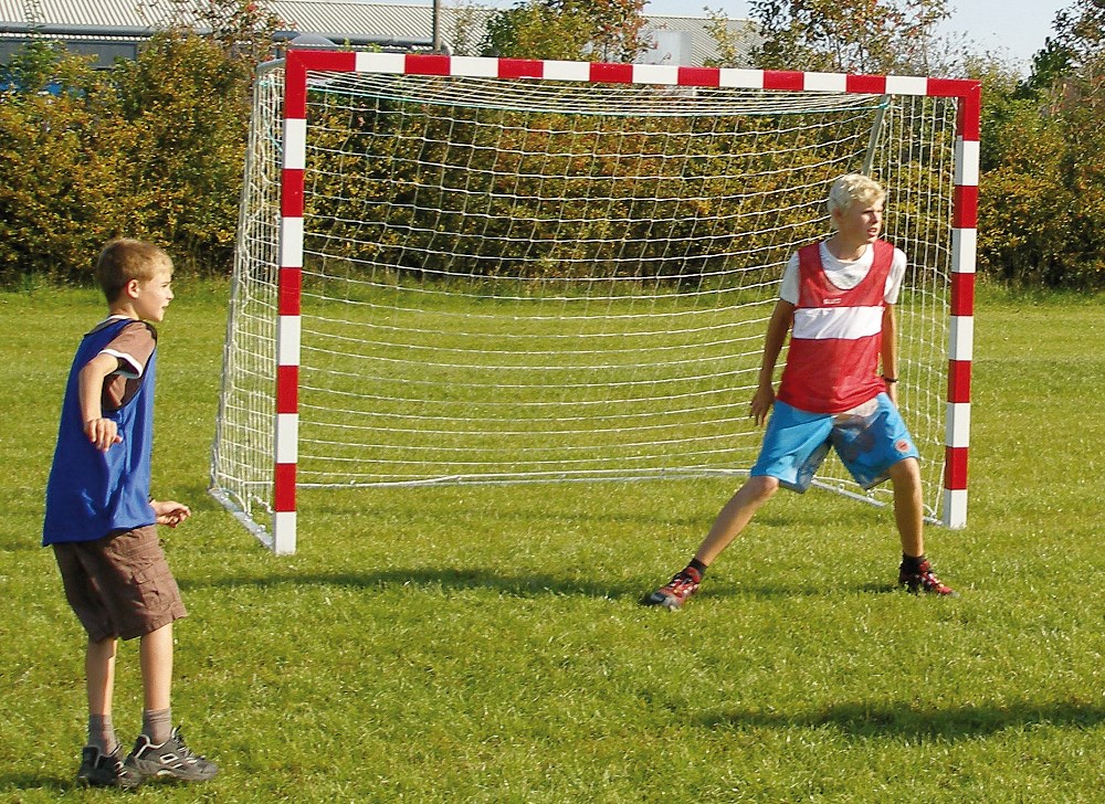 Skolgårdsmål Röd/Vit