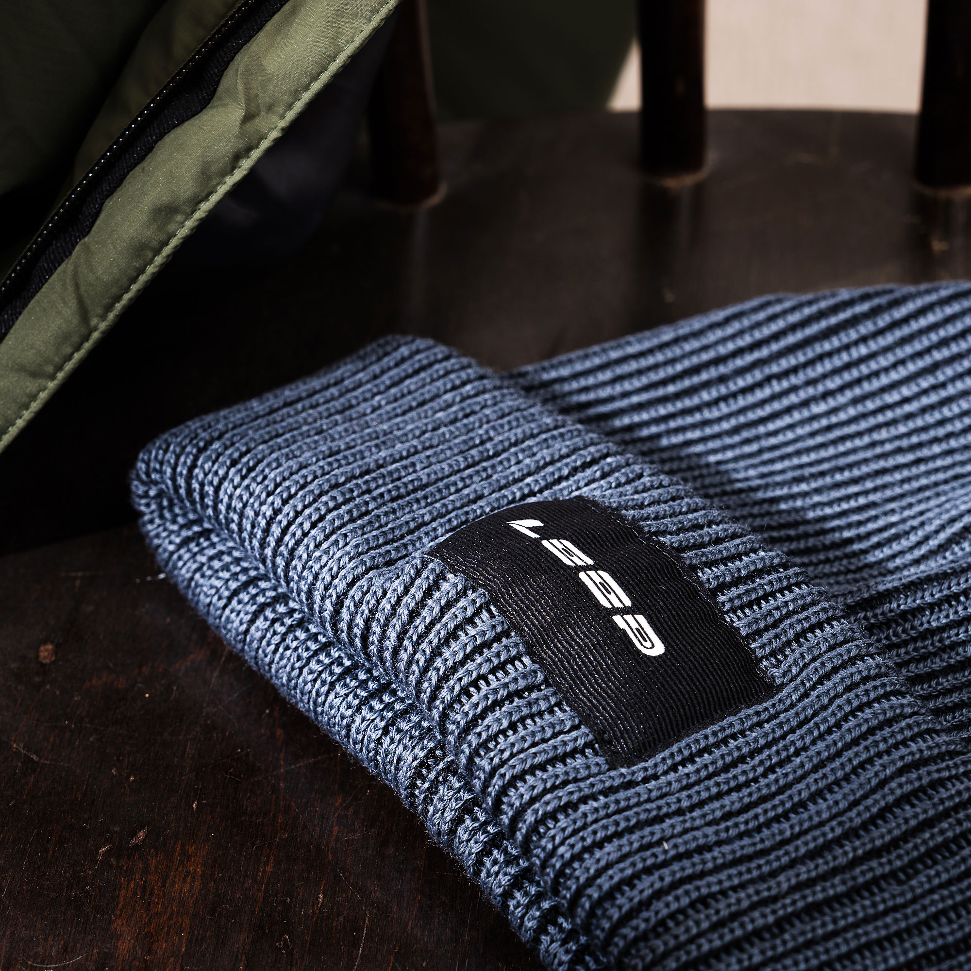 Loop Stilren Beanie - Stone Gray - 2
