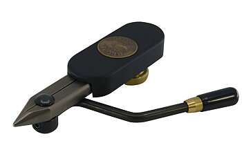 Regal Medallion Series Stainless Steel Jaws - Black