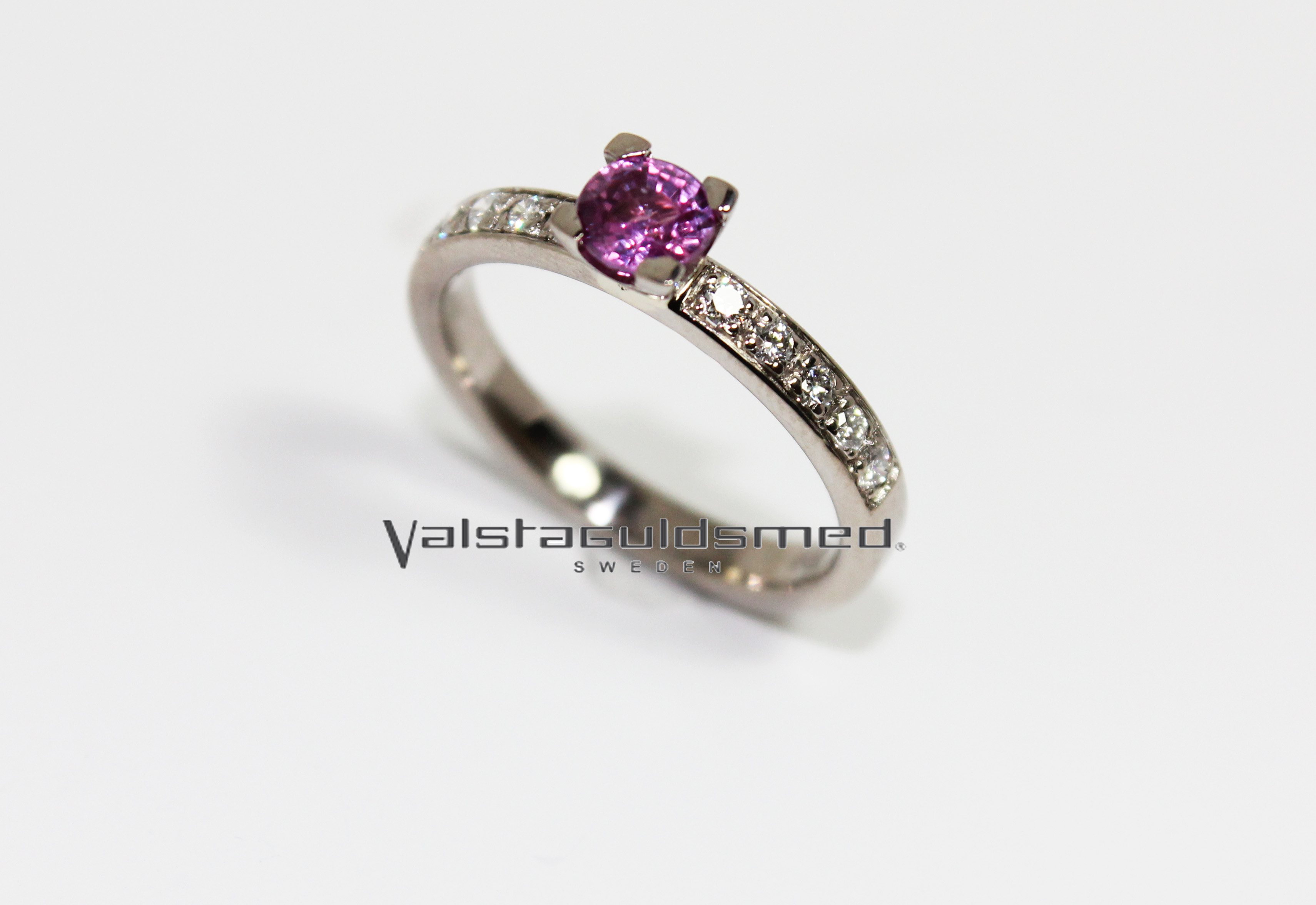 Allians Solitär rosa safir