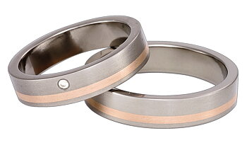 Titanring med Rödguld TRG33-5