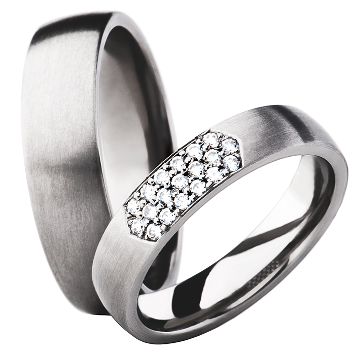 T300-6 : T300-4,3/19x0,01ct j/pave/3rz