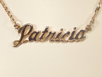 Mittnamnhalsband Namnhalsband i 18k guld Patricia