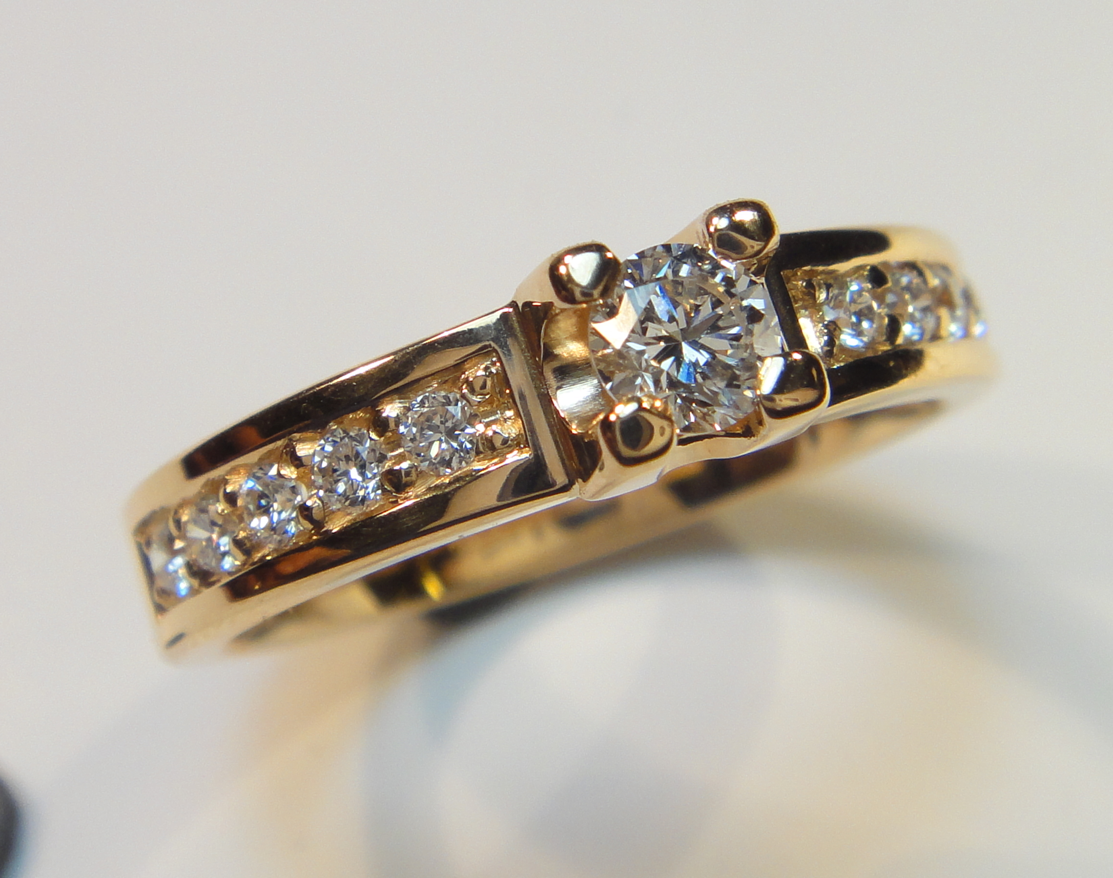 Allians Solitär 5844   0.49 ct
