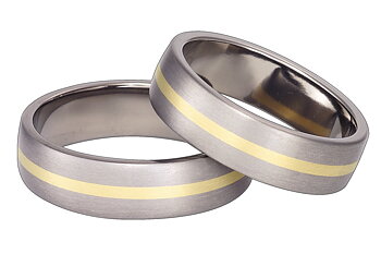 Titanring med Gulguld TG44-6