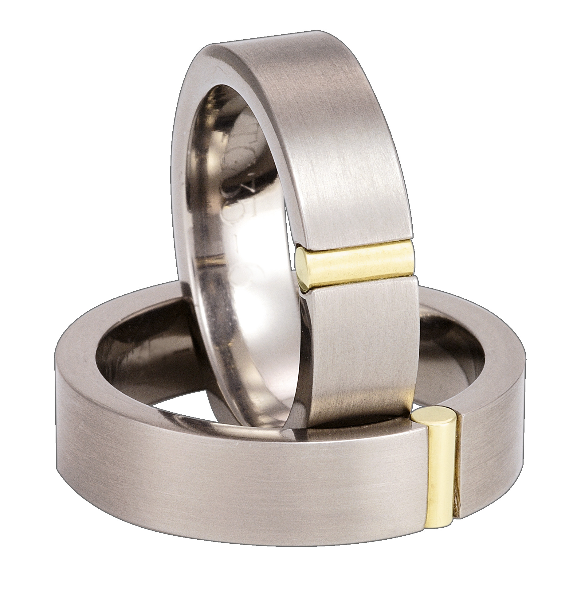 Titanring med Gulguld TG35-6