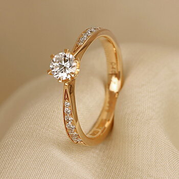 Evelina EF40 - Lab Grown solitärring 0,40 ct i rödguld