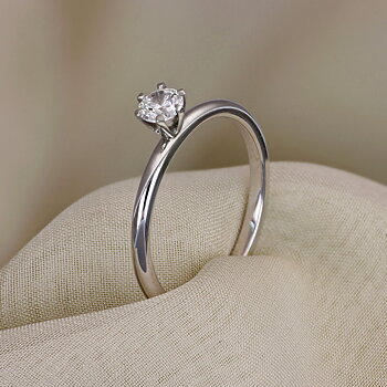 9011 EF22 - Lab Grown solitärring 0,30 ct i vitguld