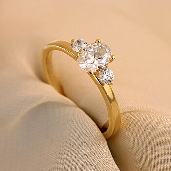 Agneta - Lab Grown sidostensring oval 0,75 ct i rödguld