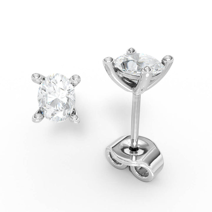 AURE 18S - Studs Oval Sapphire 0,60 i silver
