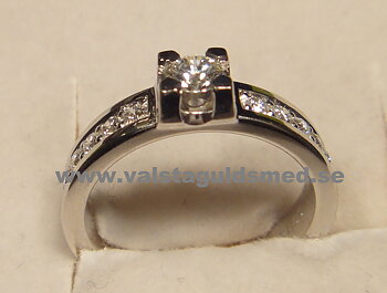 Allians Solitär 5844   0.50 ct