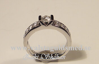 Allians Solitär 5744   0.60 ct