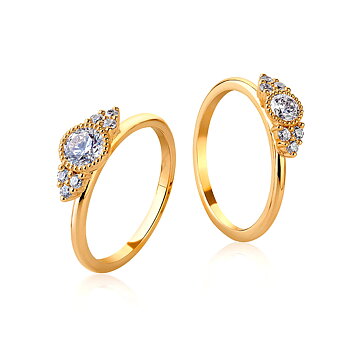 9011-1,7K Sten: 1×0,30 ct & 6×0,02 ct Fattning: Kerstin mittsten 0,20 ct
