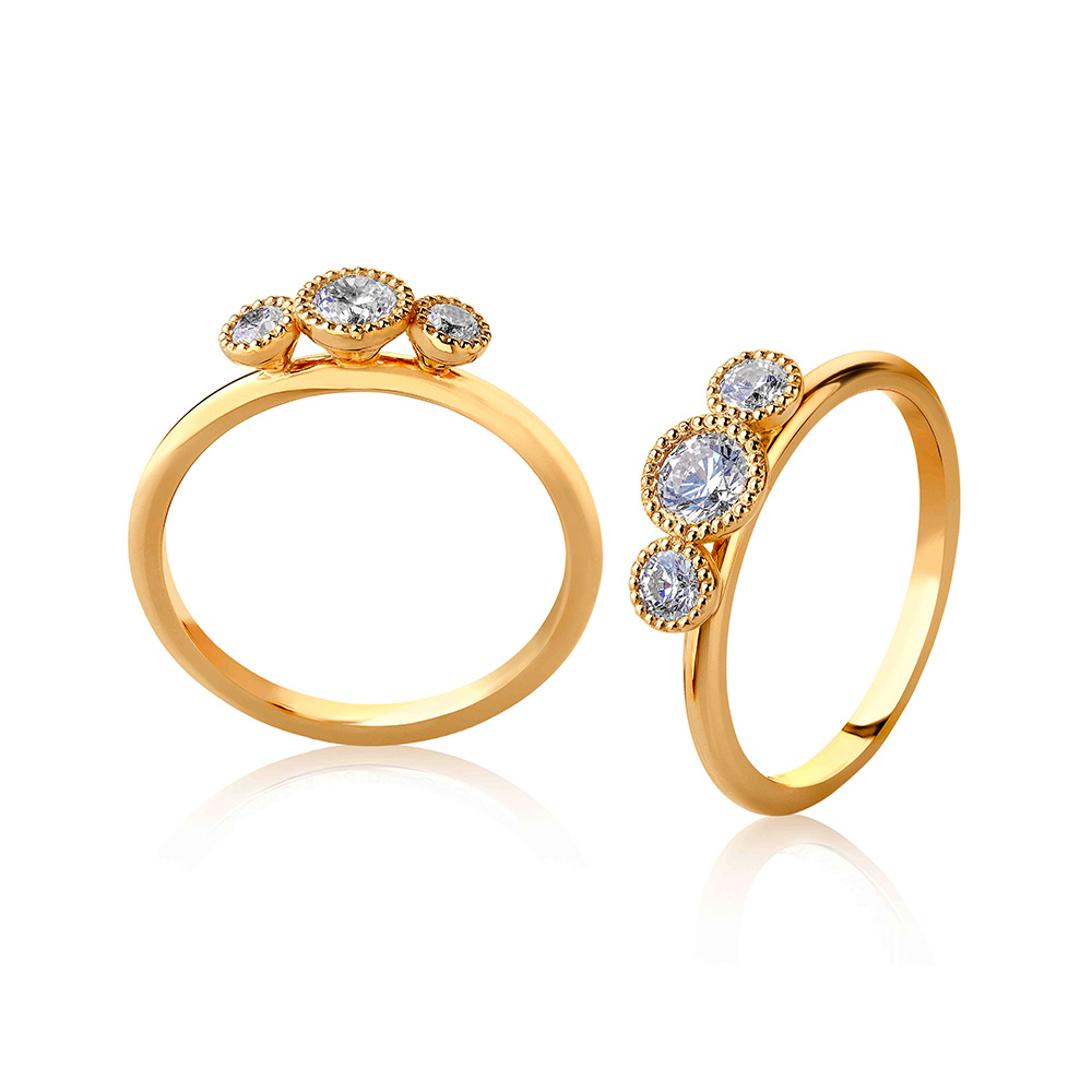 9011-1,7K Sten: 1×0,30 ct & 2×0,11 ct  Fattning: Valborg mittsten 0,20 ct