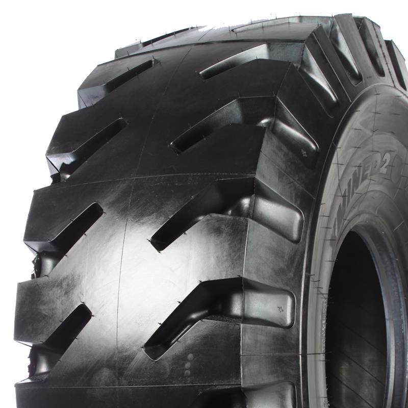 23,5x25 MICHELIN X MINE D2** L5