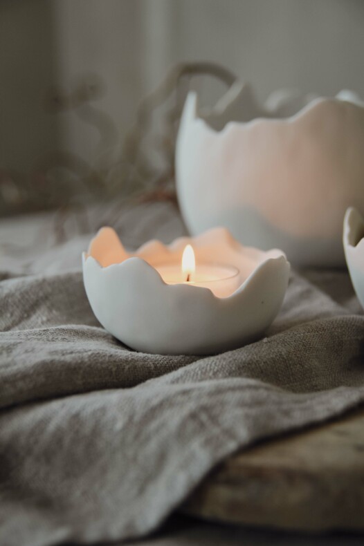 Skål / kruka äggskal vit liten. Ägg 8 cm. Majas Cottage