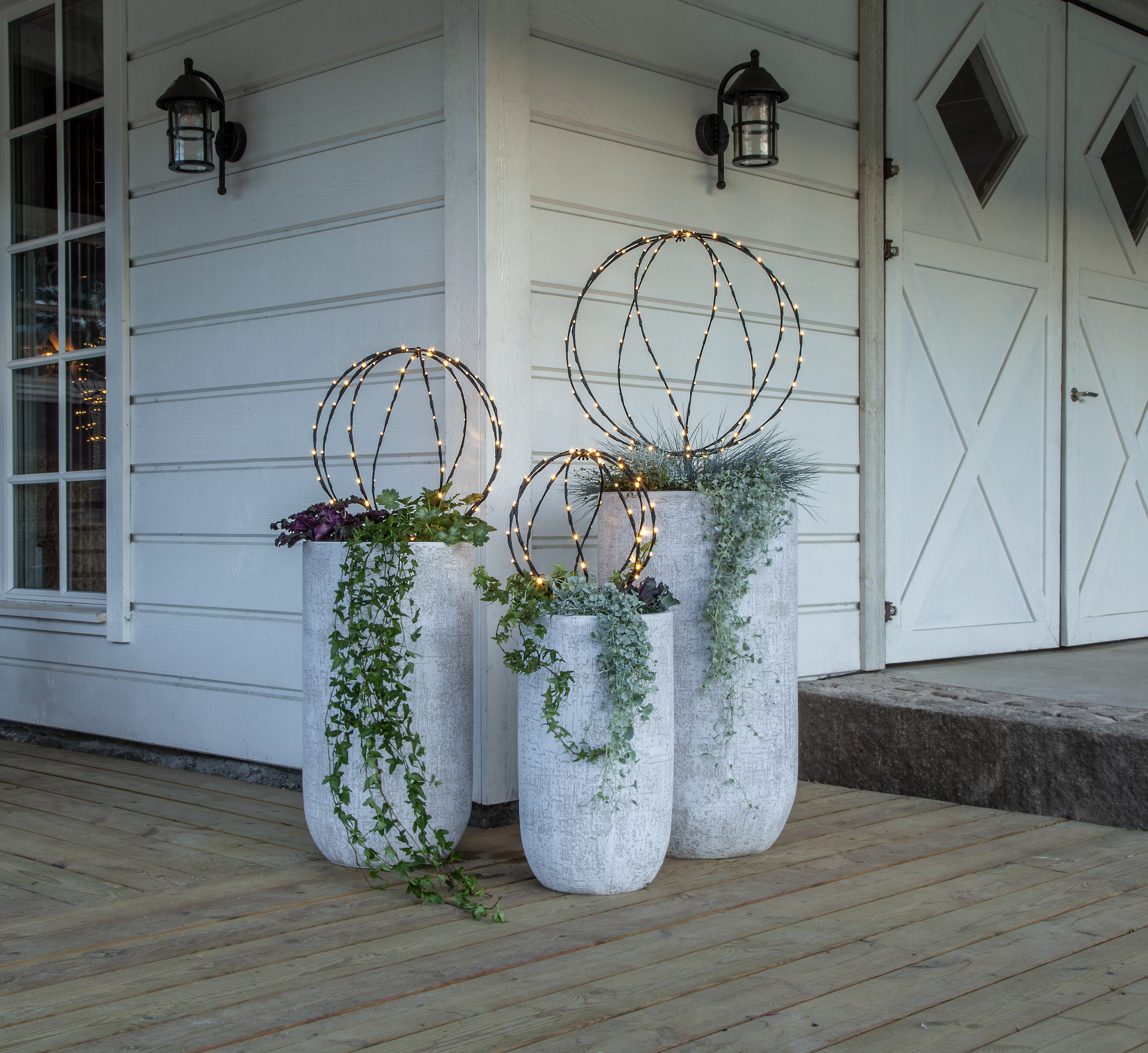 Ljusklot Sphere 50 cm. 104 LED-lampor. Stor