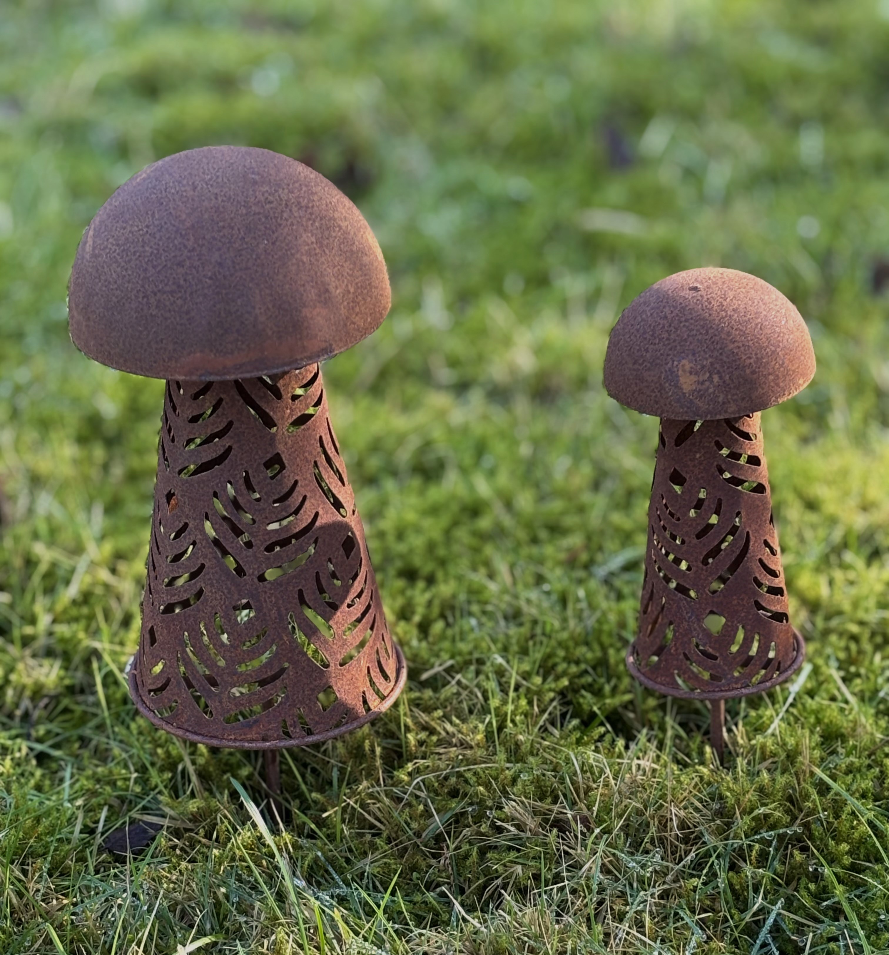 Rostig svamp på pinne dekor stor 16 / 28 cm