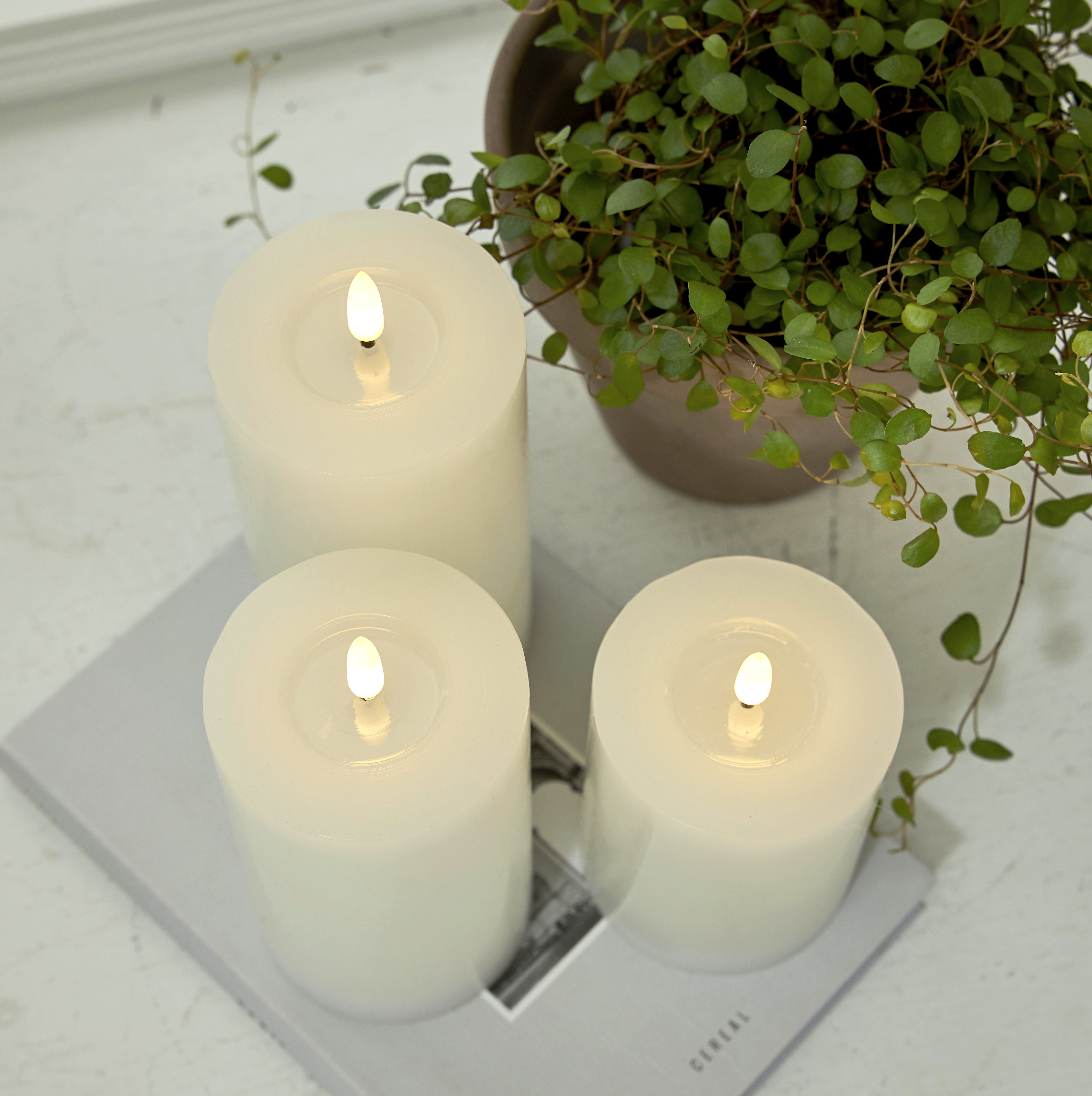 Blockljus vitt 12,5 cm S. LED batteriljus flow vax med timer - 5