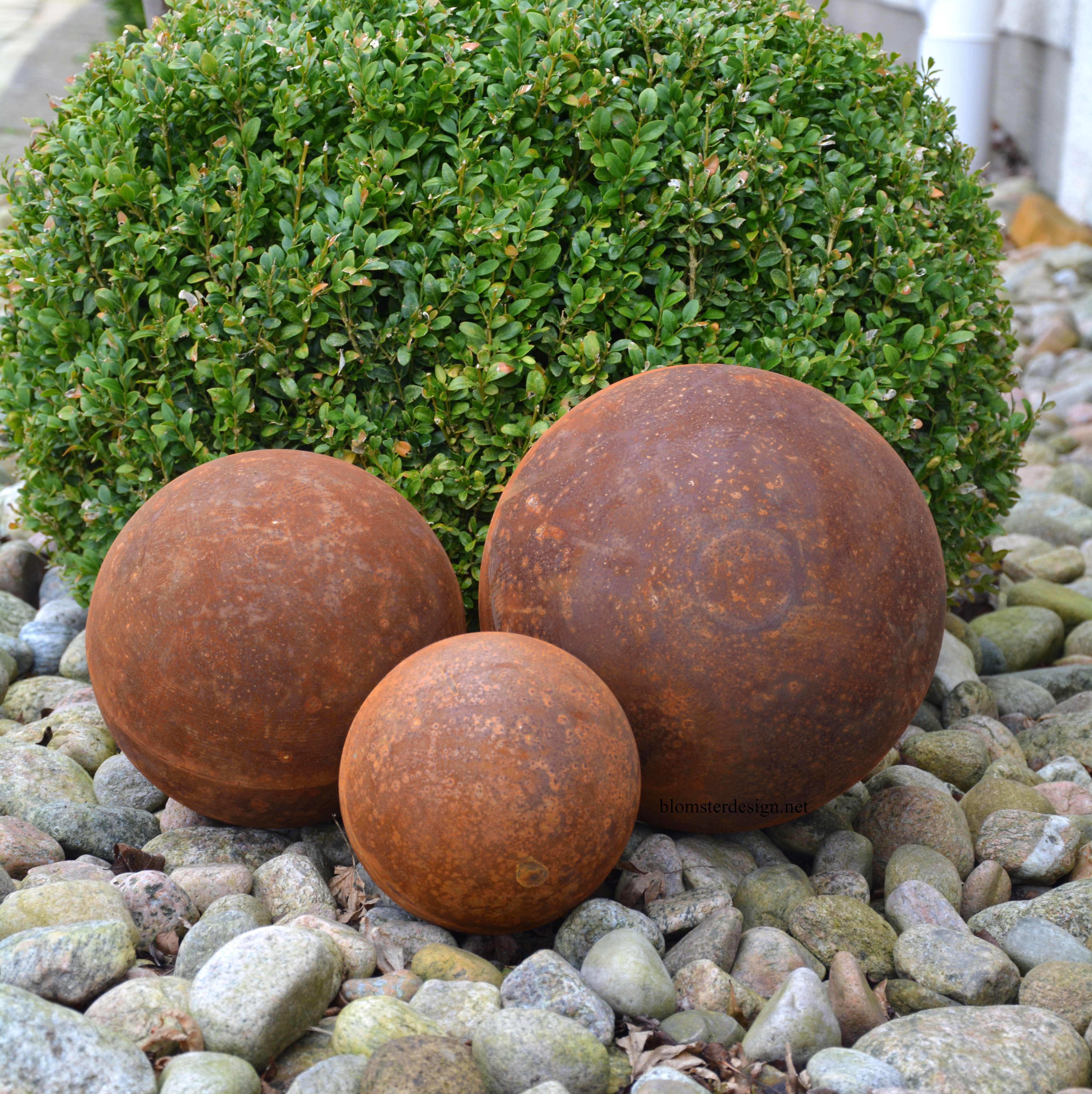 Rostigt klot 25 cm 