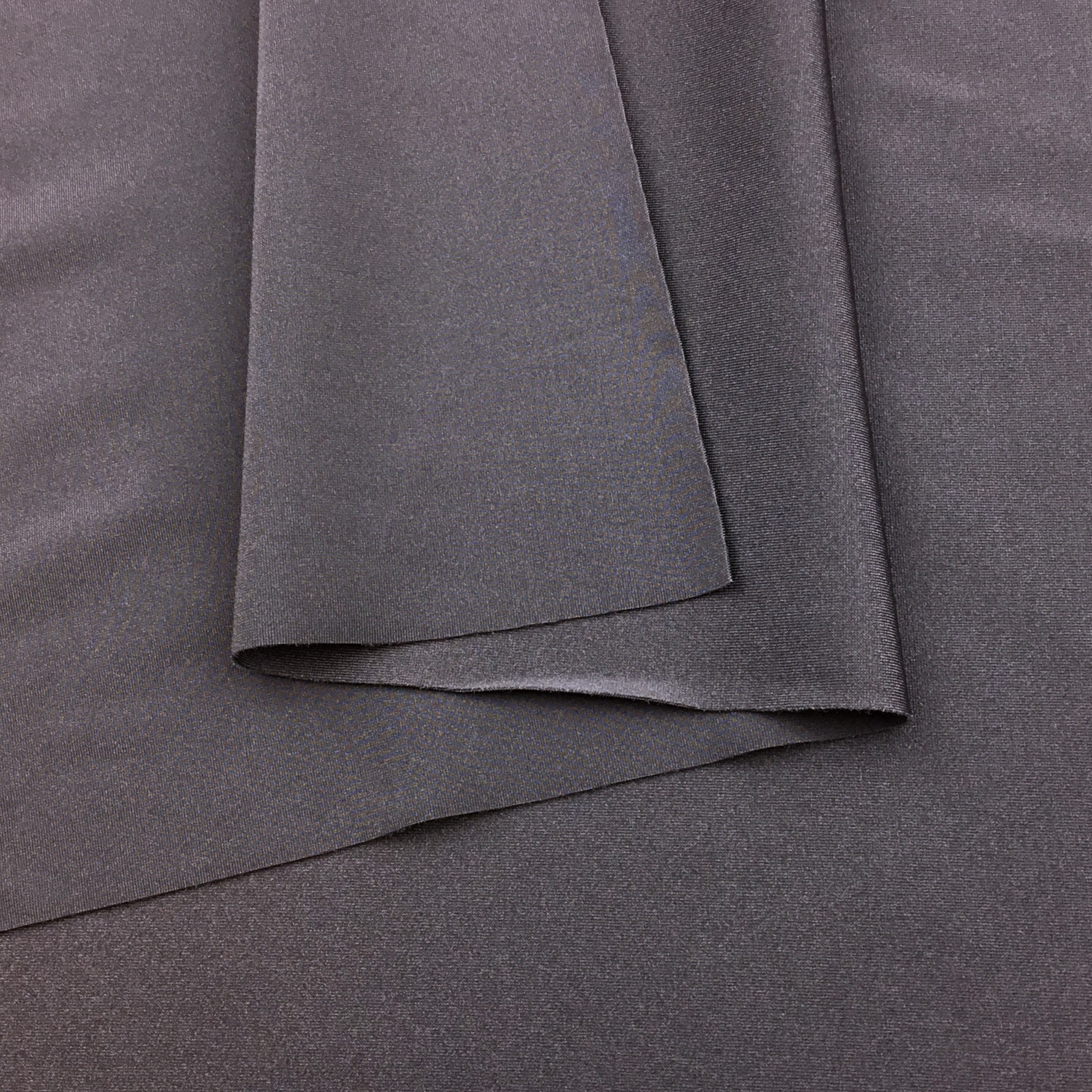 Swimwear fabric glossy Magnete