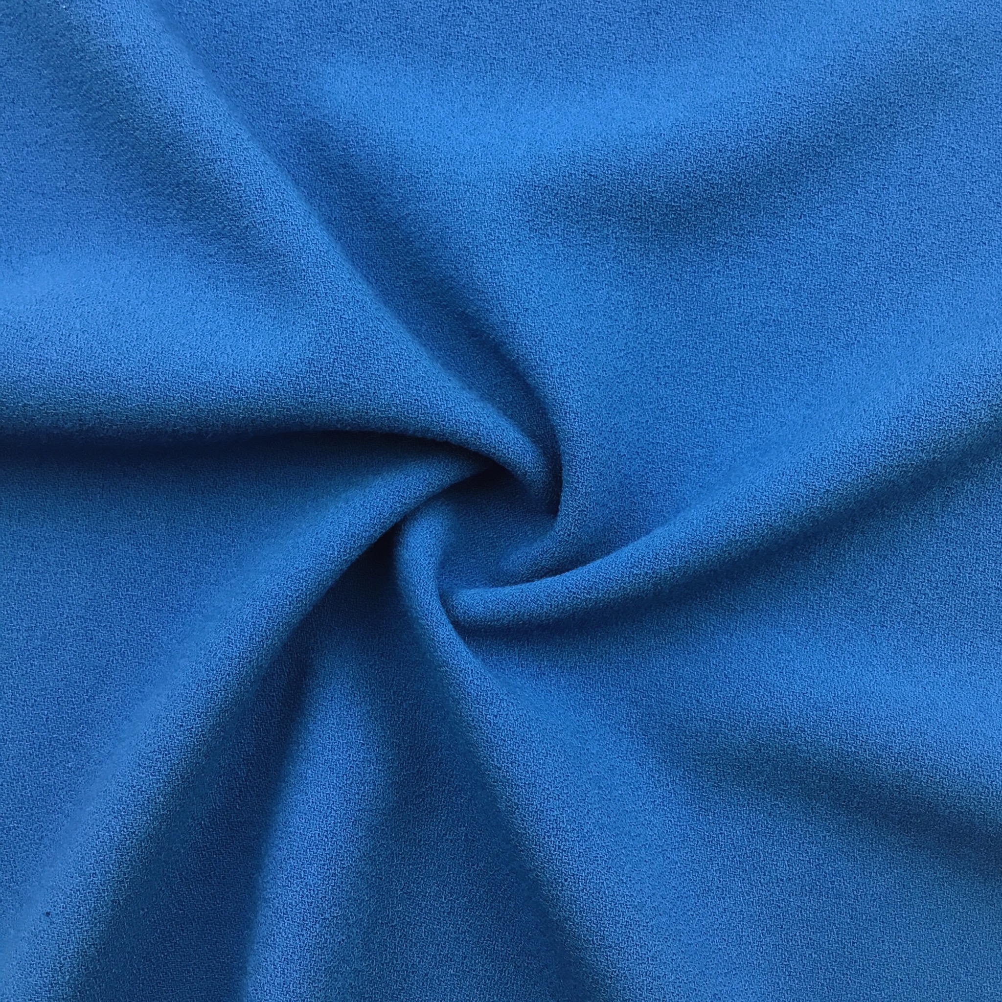 Woven stretch crepe blue HE5001 Roda Traden AB