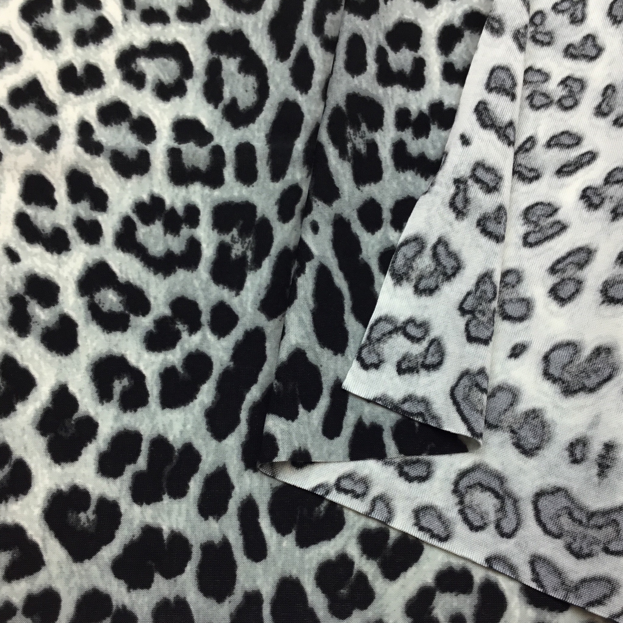 Animal print micro jersey Leo Grey NB3583
