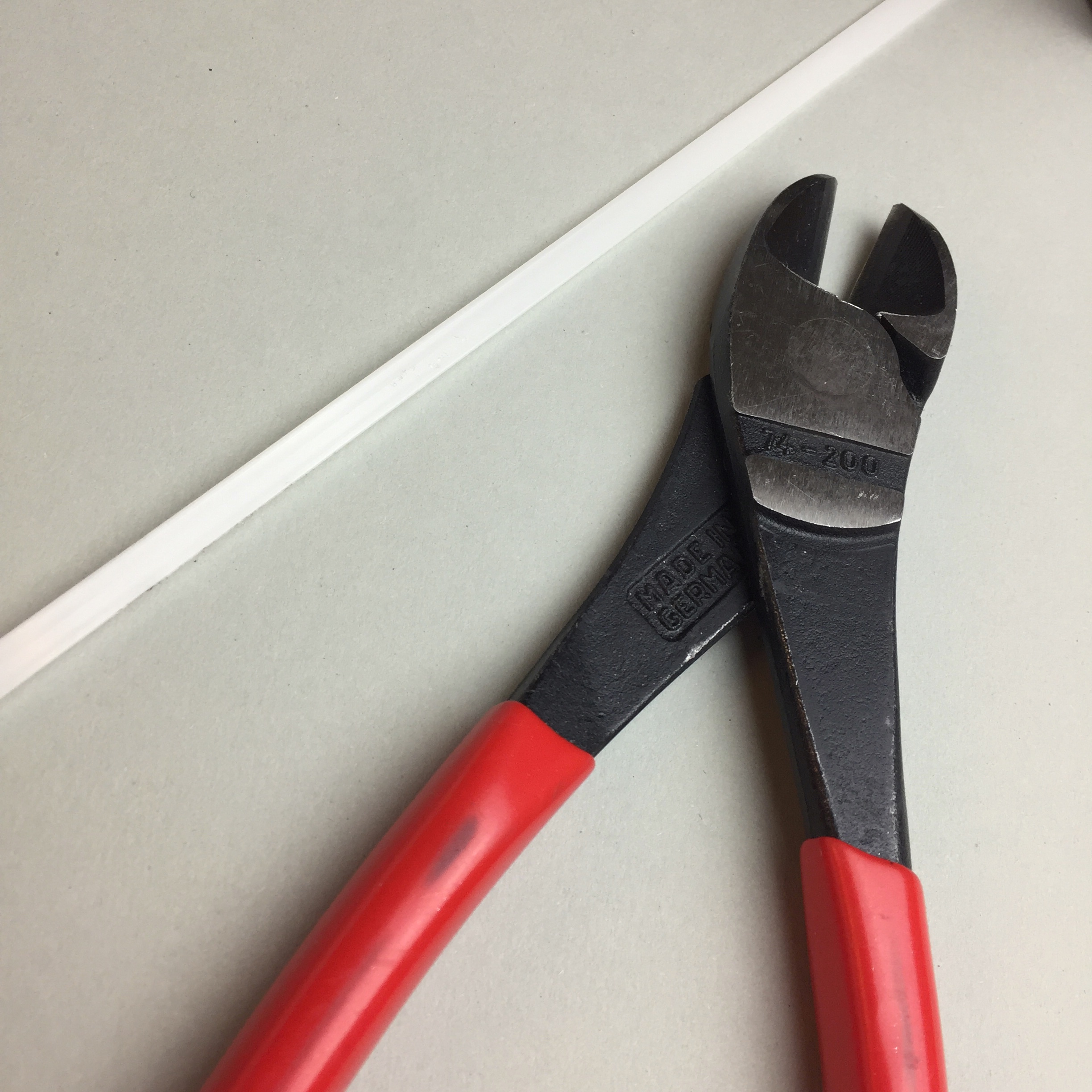 Plastfjäder 6mm x 2,5mm - 3