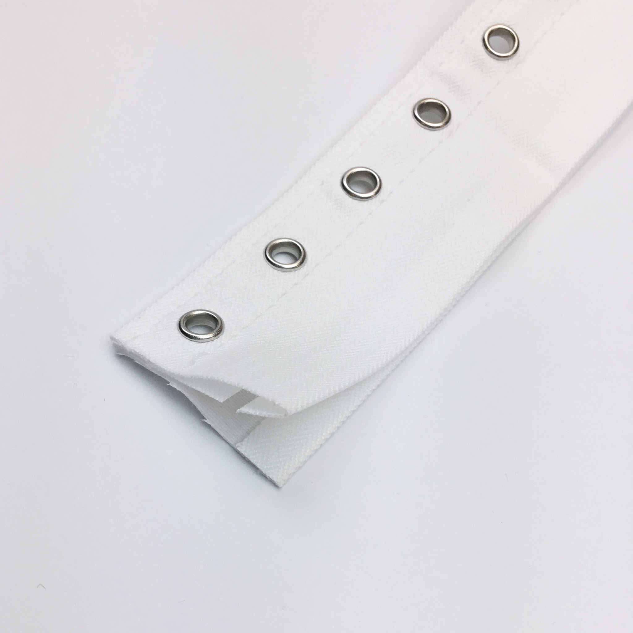 Eyelet tape white SN3957