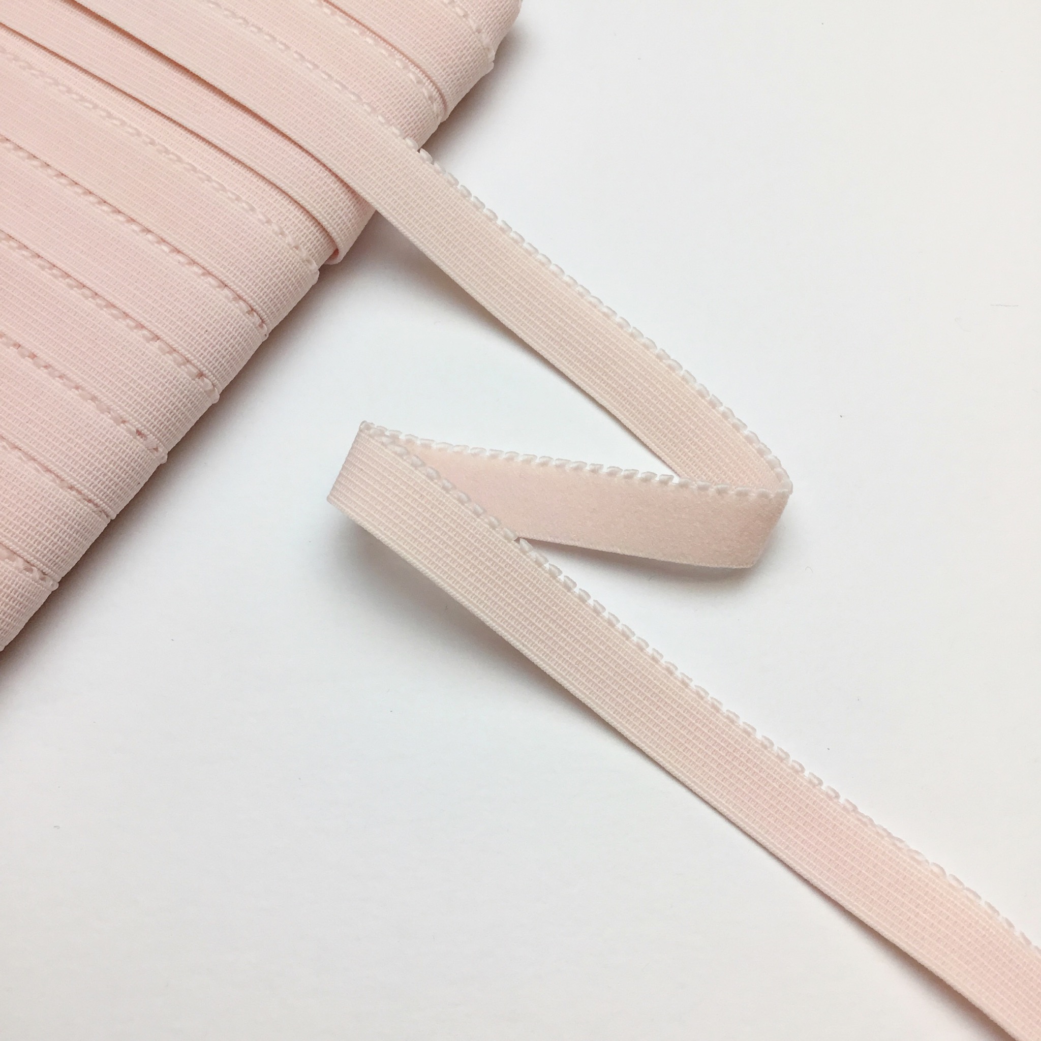 Flossad resår uddkant Rosa 14mm - RS7617